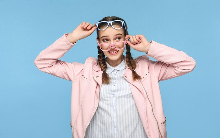 Как не быть «очкариком»: коррекция зрения у детей и подростков - Оптика Регион